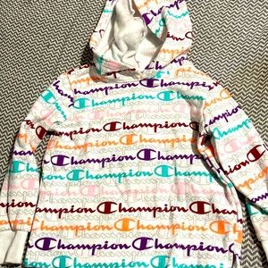 Toddler’s girl Champion hoodie!